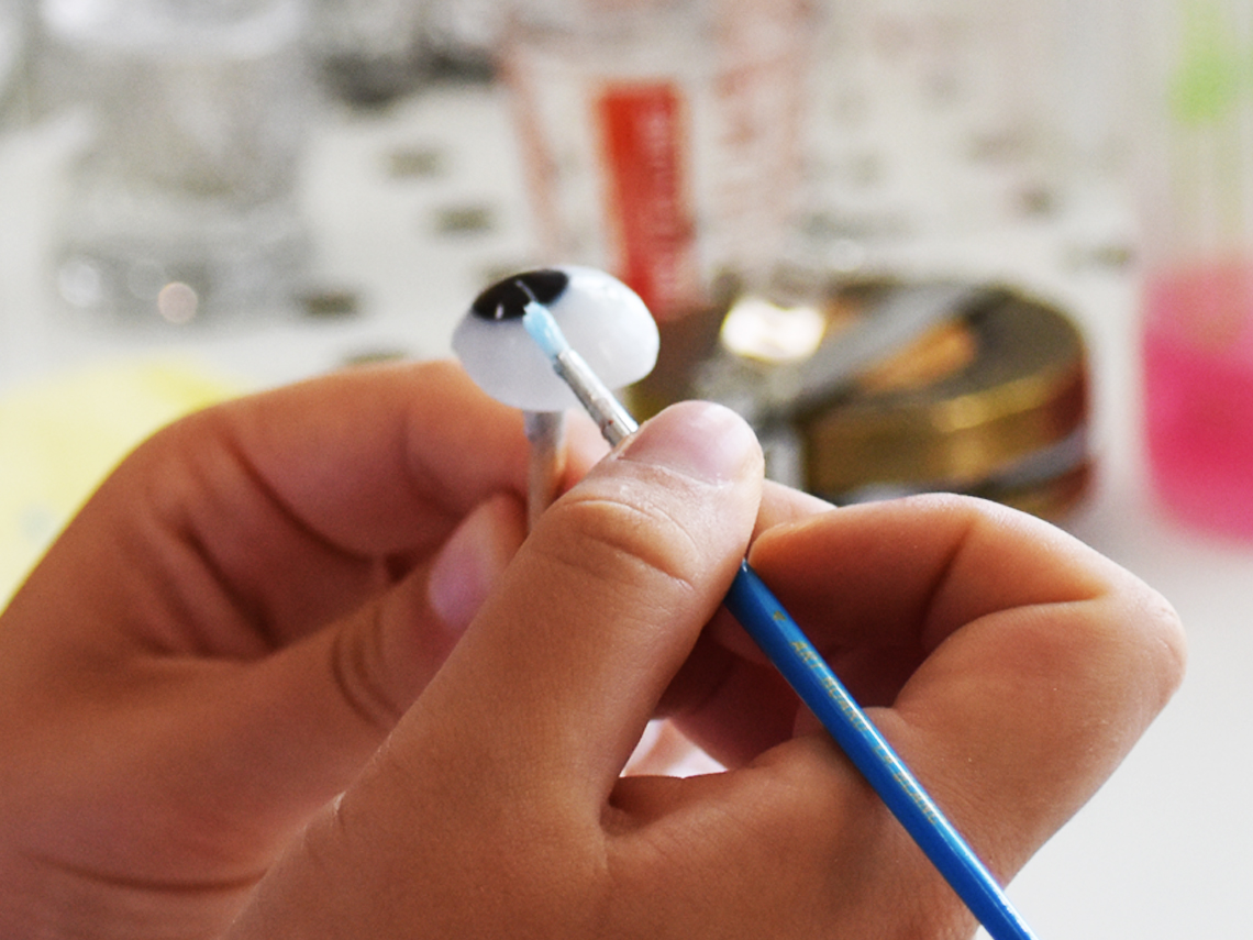 Vida Trumpelmann specialising in cosmetic eye, false eye and fake eye implants
