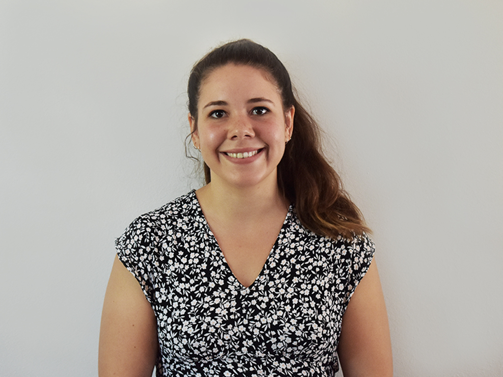 Vida Trumpelmann Liezl Van der Linde Trainee Ocularist